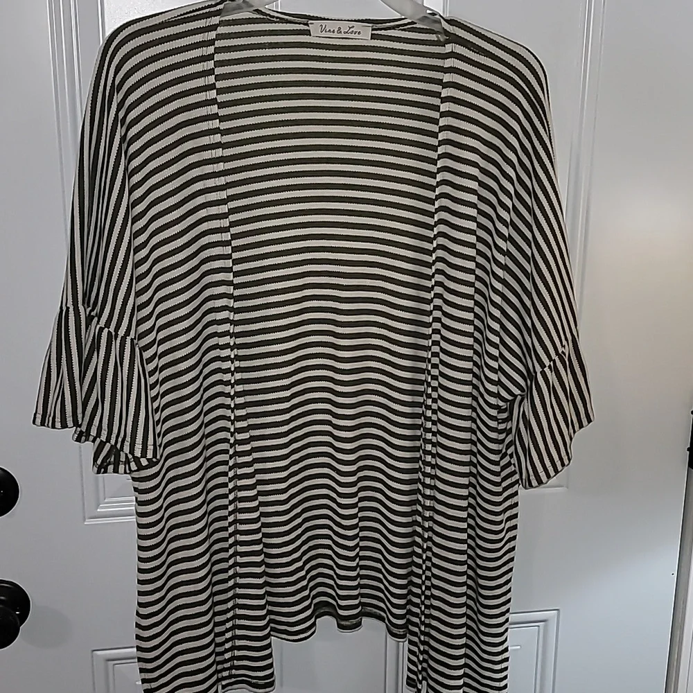 Vine & Love Green and White Striped Cardigan - Picture 1 of 7